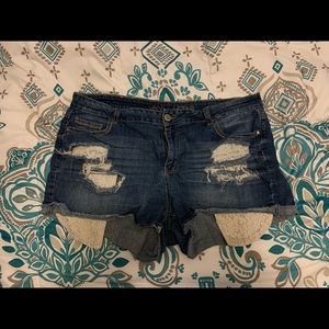 Plus Jean shorts
